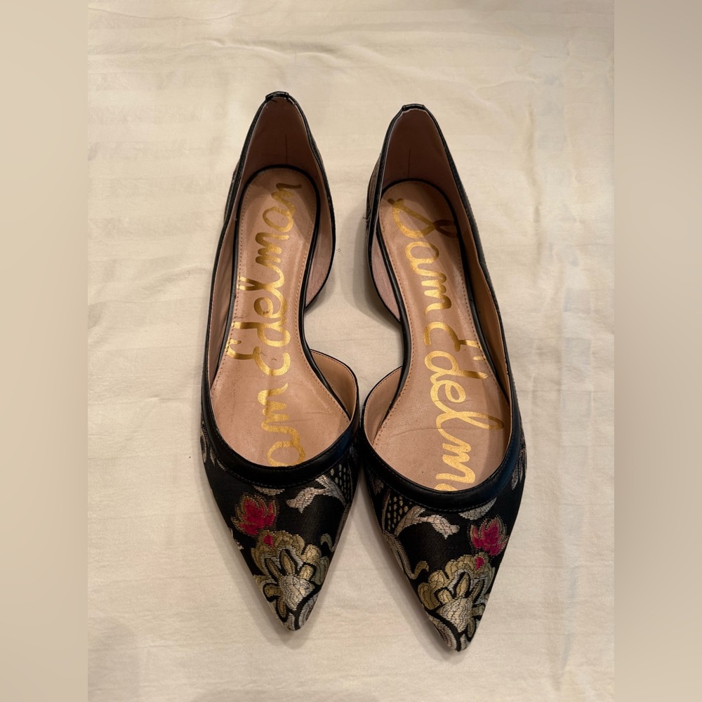 Sam Edelman Black Floral Embroidered Flats
